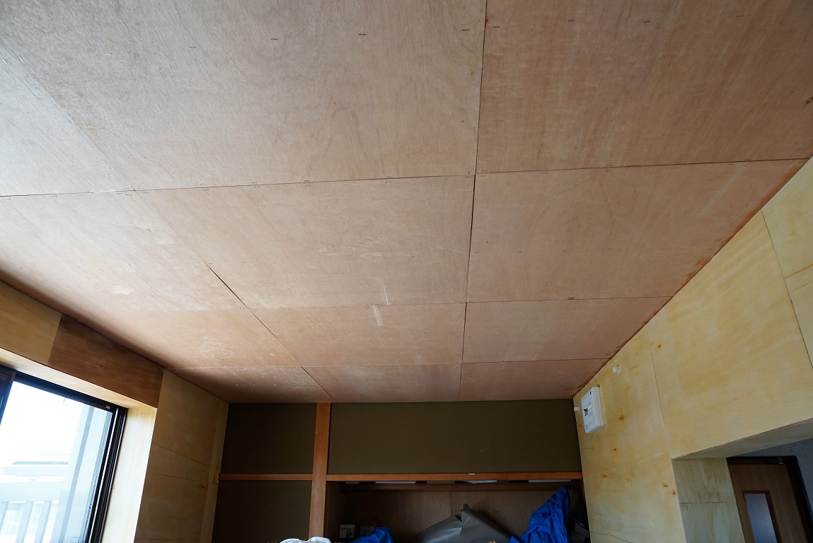 アトリエDIY60-天井をDIYで塗装。